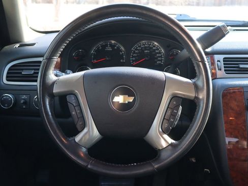 Used 2009 Chevrolet Tahoe LTZ image 18