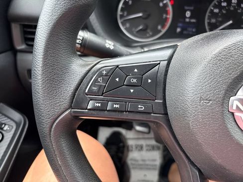 Used 2024 Nissan Sentra S FWD image 11