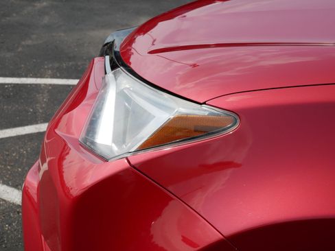 Used 2016 Toyota RAV4 XLE AWD/4WD image 16