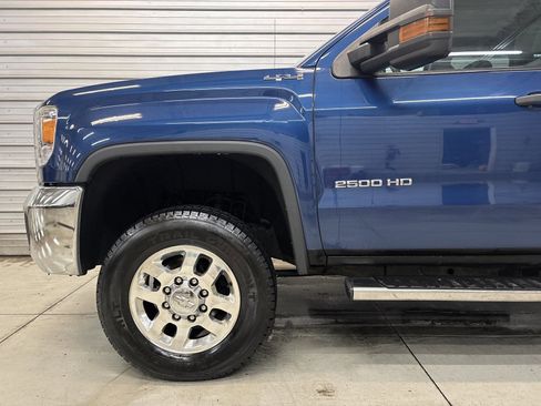 Used 2016 GMC Sierra 2500 4x4 Double Cab w/ Sierra Convenience Package image 4