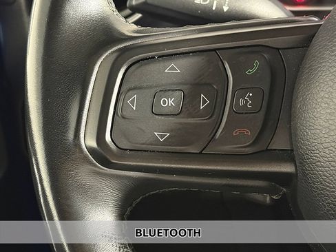 Used 2022 Jeep Gladiator Sport AWD/4WD image 4