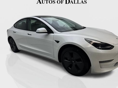 Used 2023 Tesla Model 3 Standard Range RWD image 12