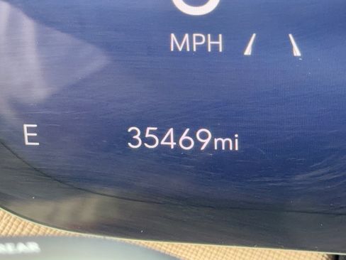 Used 2025 Buick Enclave Preferred w/ LPO, Floor Liner Package FWD image 26