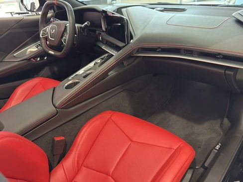 Used 2026 Chevrolet Corvette Z06 RWD image 21