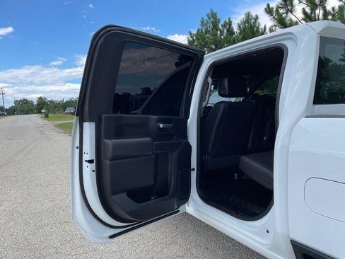 Used 2023 Chevrolet Silverado 2500 W/T w/ WT Convenience Package AWD/4WD image 19