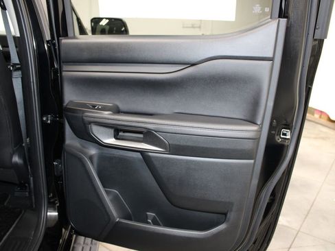 New 2025 Ford Ranger Lariat w/ FX4 Off-Road Package image 32