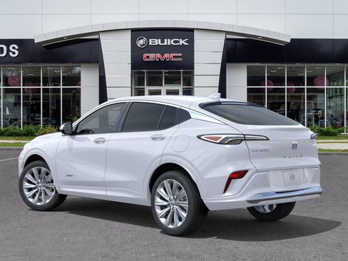 New 2026 Buick Envista Avenir FWD image 3