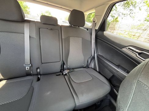 Used 2025 Kia Sportage LX FWD image 37