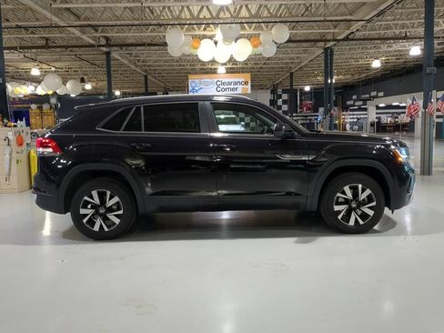 Used 2020 Volkswagen Atlas Cross Sport SE AWD/4WD image 7