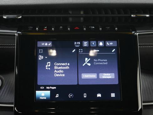 Used 2023 Jeep Grand Cherokee Altitude image 18