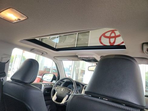 Certified 2021 Toyota 4Runner SR5 Premium w/ Moonroof Package AWD/4WD image 26