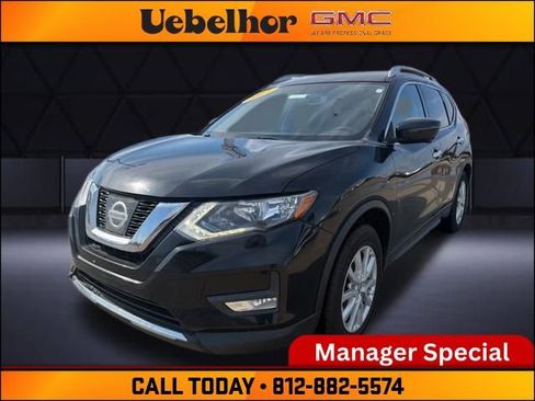 Used 2017 Nissan Rogue SV w/ SV Premium Package image 15