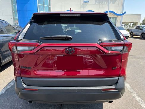 Used 2024 Toyota RAV4 LE FWD image 6