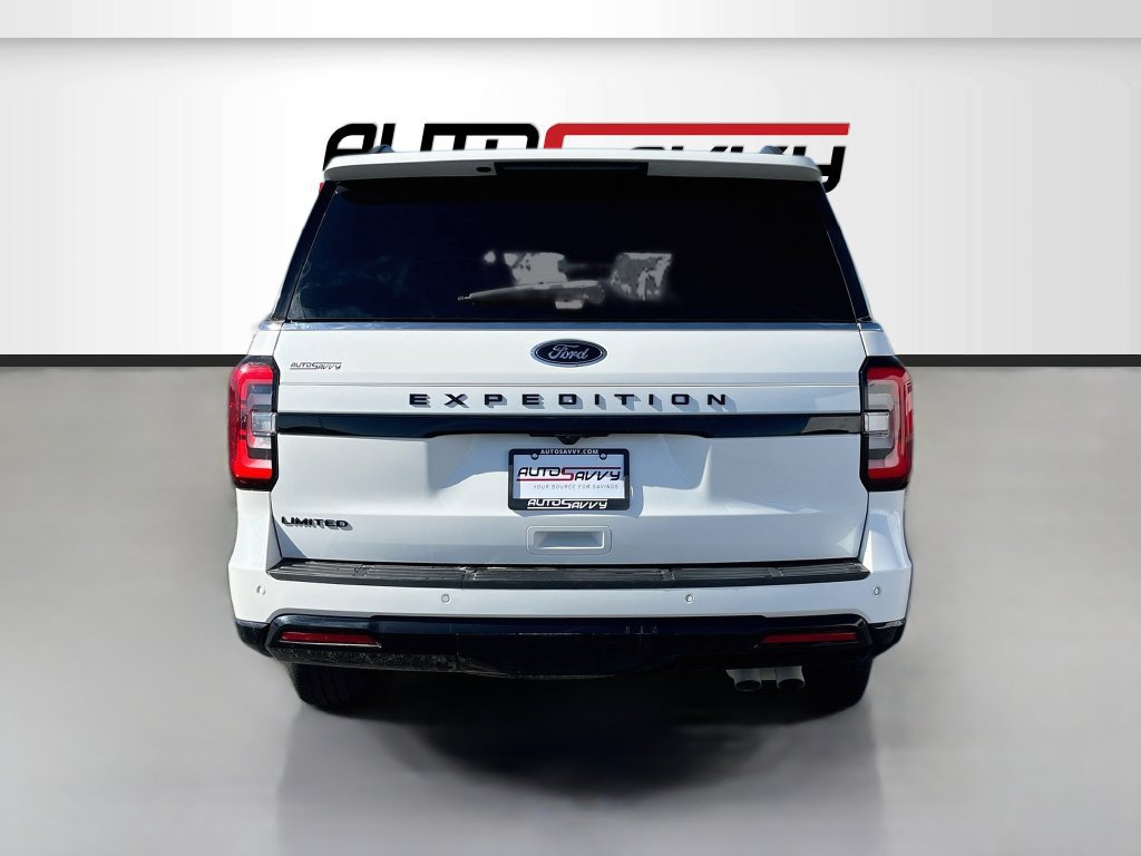 Used 2023 Ford Expedition Limited AWD/4WD image 6