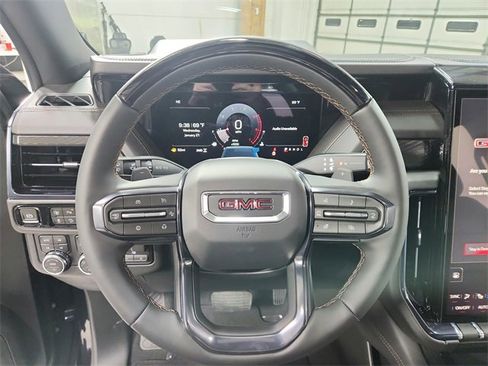 New 2026 GMC Yukon AT4 image 24