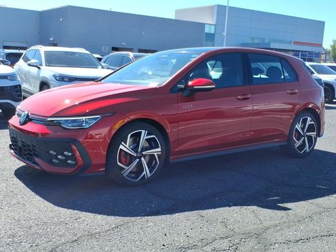 New 2026 Volkswagen GTI SE image 3