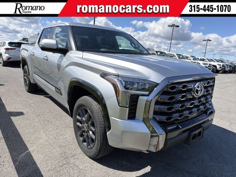 Used 2024 Toyota Tundra Platinum AWD/4WD image 1