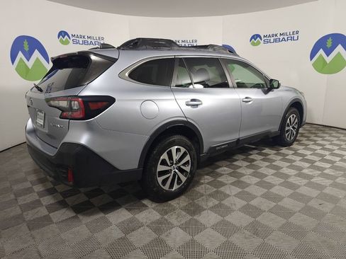 Used 2021 Subaru Outback Premium image 2