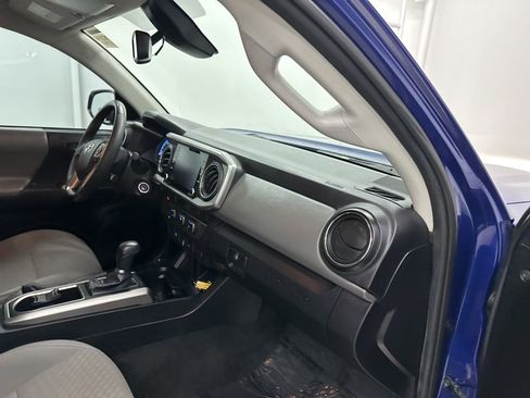 Used 2022 Toyota Tacoma SR5 image 24