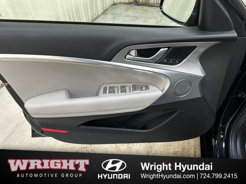 Certified 2023 Genesis G70 2.0T w/ Sport Prestige Package image 9