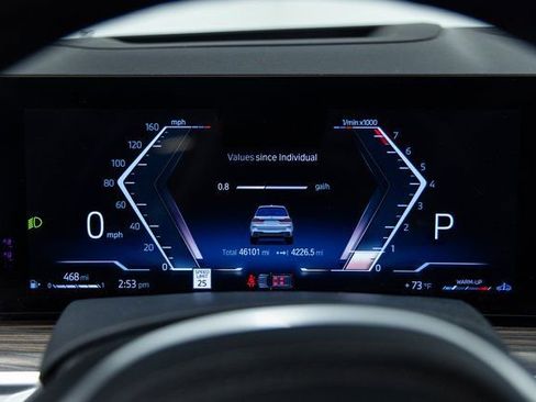 Certified 2023 BMW X7 xDrive40i w/ M Sport Package image 2