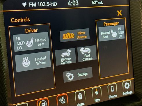 Used 2022 Jeep Wrangler Unlimited Sahara w/ Cold Weather Group image 24