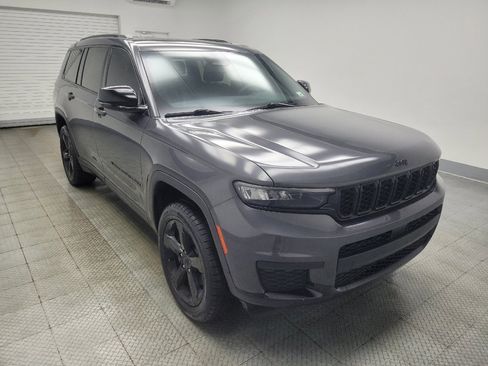 Used 2023 Jeep Grand Cherokee L Laredo AWD/4WD image 13