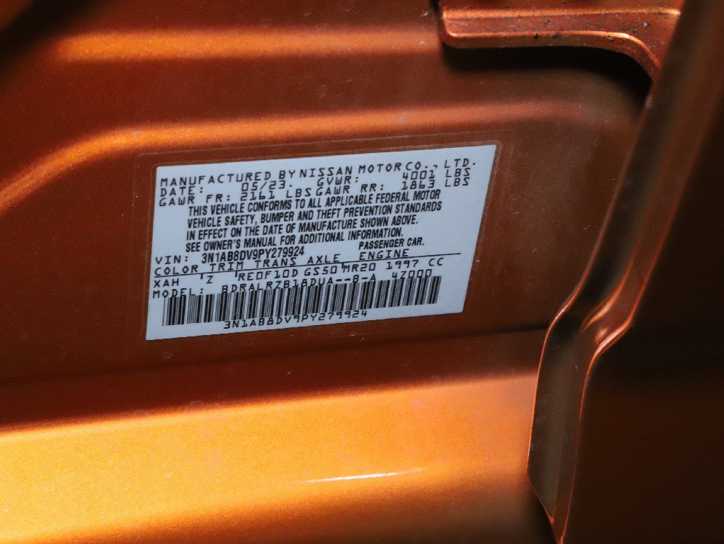 Used 2023 Nissan Sentra SR w/ Electronics Package FWD image 20