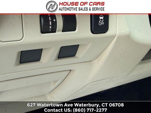 Used 2013 Subaru Impreza 2.0i Premium w/ All-Weather Pkg AWD/4WD image 43