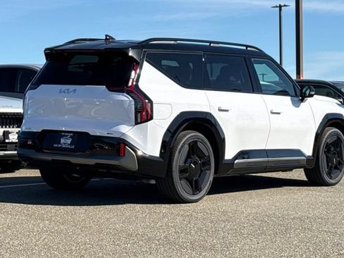 New 2026 Kia EV9 GT-Line AWD/4WD image 5
