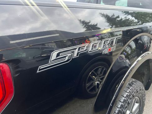 Used 2016 Ford F150 XLT w/ Equipment Group 302A Luxury image 5