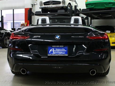 Used 2022 BMW Z4 sDrive30i w/ Driving Assistance Package image 5