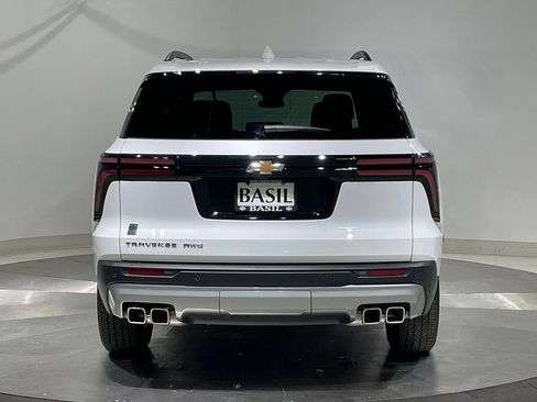 Used 2025 Chevrolet Traverse LT AWD/4WD image 12