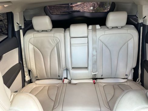 Used 2016 Lincoln MKX Reserve w/ Technology Package FWD image 44