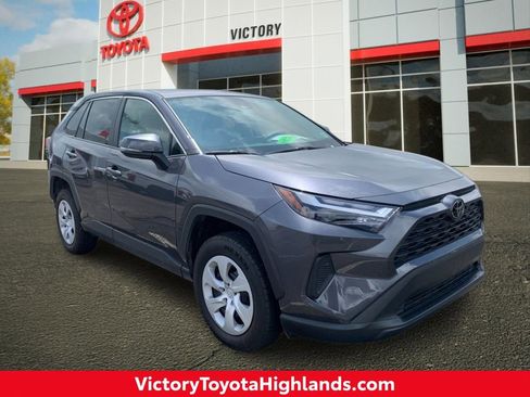 Used 2024 Toyota RAV4 LE AWD/4WD image 1
