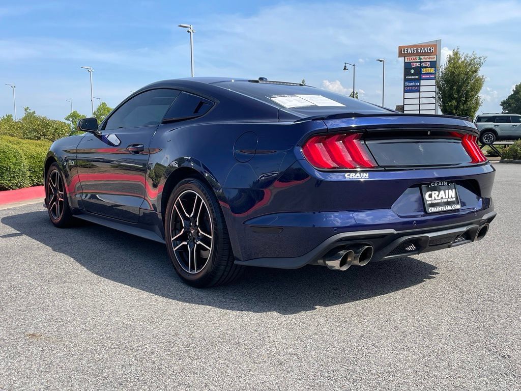Used 2019 Ford Mustang GT RWD image 5
