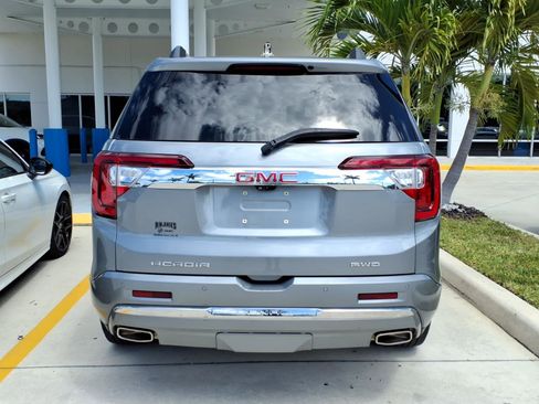 Used 2023 GMC Acadia Denali w/ Denali Ultimate Package image 5