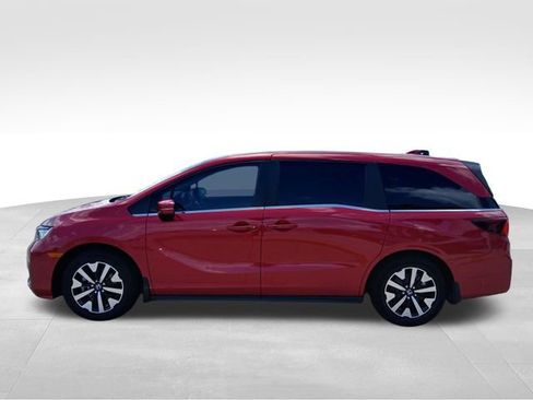 Used 2025 Honda Odyssey EX-L image 2