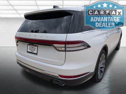 Used 2025 Lincoln Aviator Reserve AWD/4WD image 32