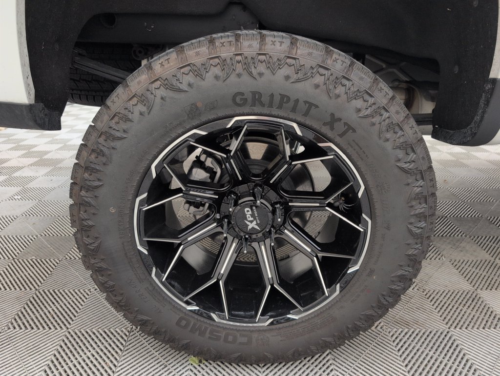Used 2025 Chevrolet Silverado 1500 W/T w/ WT Value Package RWD image 18