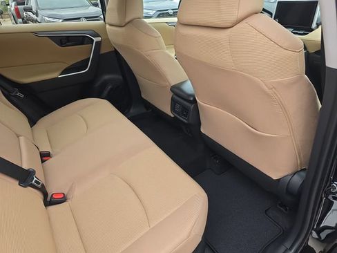 New 2025 Toyota RAV4 LE image 11