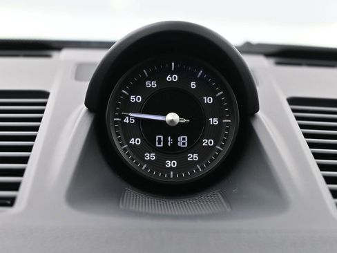 Certified 2024 Porsche 911 Carrera GTS RWD image 11