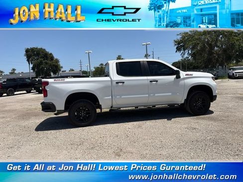 Used 2024 Chevrolet Silverado 1500 Custom Trail Boss AWD/4WD image 8