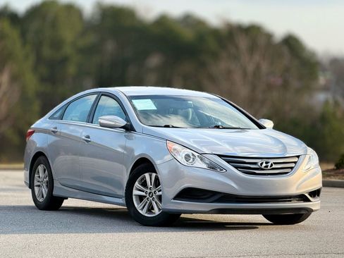 Used 2014 Hyundai Sonata GLS w/ Popular Equipment Group 2 image 12