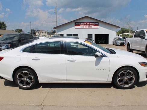 Used 2020 Chevrolet Malibu LT FWD image 1