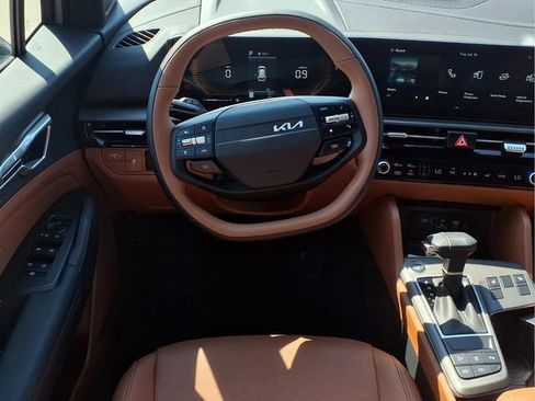 New 2026 Kia Sportage X-Line AWD/4WD image 4