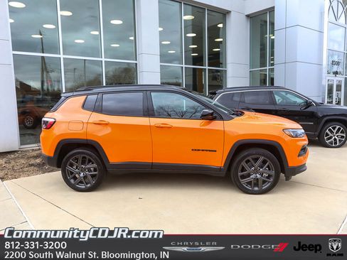 New 2026 Jeep Compass Limited image 8