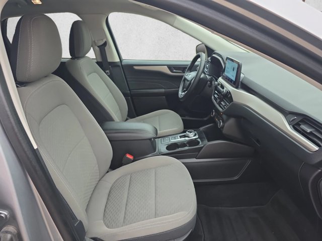 Used 2022 Ford Escape SE w/ SE Sport Appearance Package FWD image 21