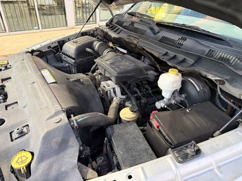 Used 2010 Dodge Ram 1500 Truck SLT image 43