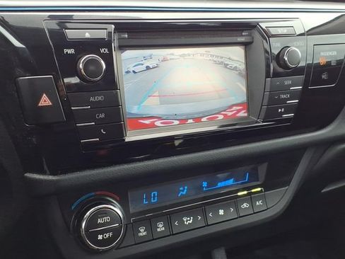 Used 2014 Toyota Corolla S FWD image 22
